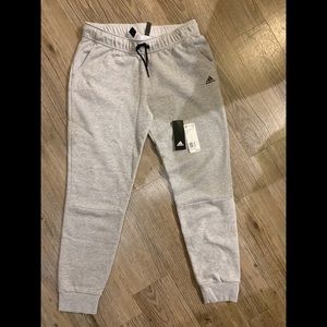 Adidas Fleece Jogger (NEW)